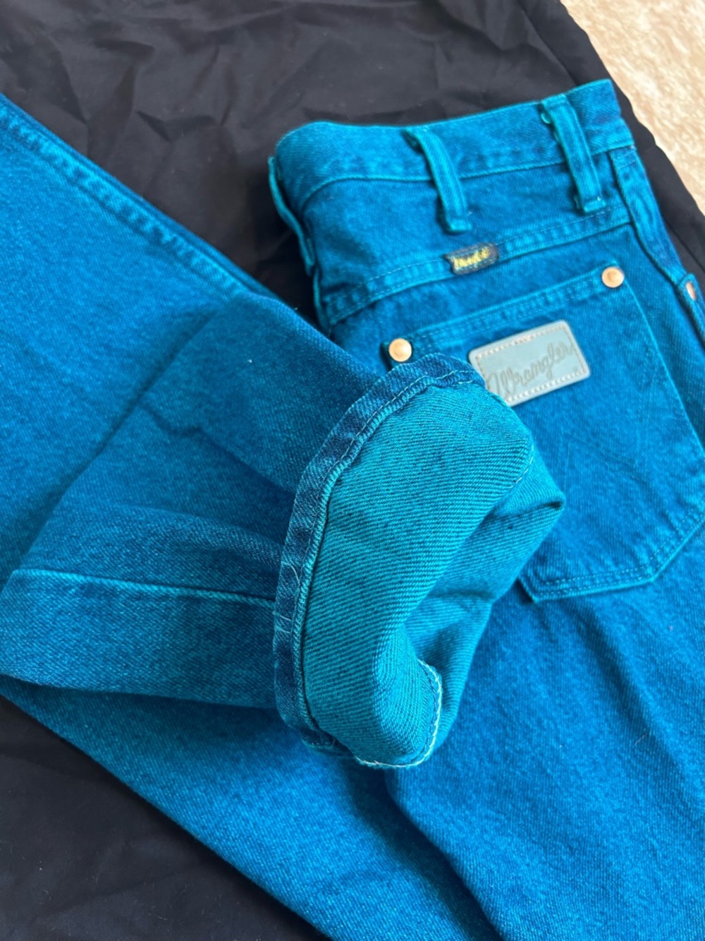 Vintage Wrangler Straight-Leg Jeans in Bright Blue Denim